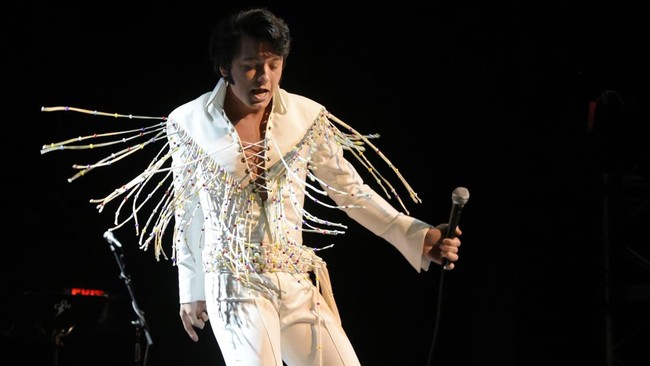 FOTO: Mengenang Empat Dekade Kepergian Elvis Presley