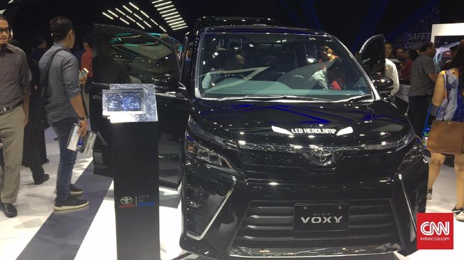 Toyota meluncurkan MPV premium terbaru, Voxy yang disiapkan sebagai penerus Alphard dan Vellfire.