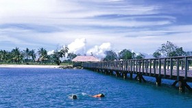 Merah Putih Akan Berkibar di Bawah Laut Tanjung Lesung