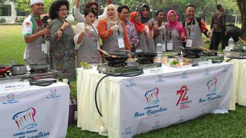 Sebanyak 10 Finalis Lomba Masak Ikan Nusantara (LMIN) 2017 unjuk gigi di Istana Negara pada Selasa (15/8/2017).