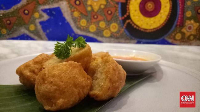 Jika Anda bosan dengan menu bakso yang itu-itu saja, coba saja resep cara membuat bakso goreng yang garing dan kenyal berikut ini.