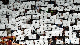 Sapu Tangan Putih untuk Ronaldo di El Clasico