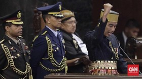 Putra Papua Jadi Ajudan Jokowi, Kapolri Sebut Bersejarah