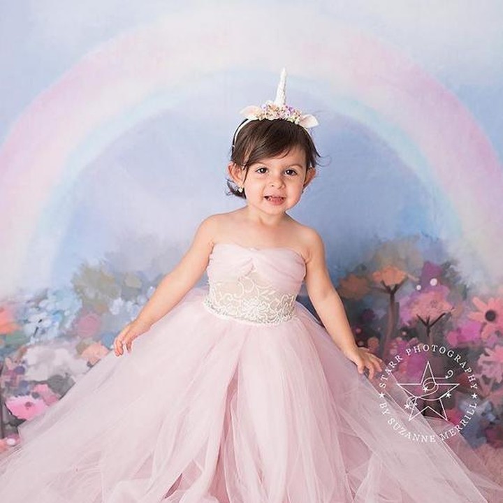 <span style="color: #222222; font-family: arial, sans-serif; font-size: 12.8px;"> Wow! Cantiknya puteri unicorn ini. (Foto: Instagram @5ophia by Starr Photography)</span>