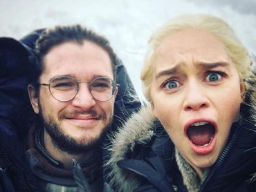 Emilia Clarke Bocorkan Sekuel 'Game of Thrones' tentang Jon Snow