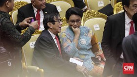 Yasonna dan Menlu Absen, DPR Tunda Rapat RUU Ekstradisi RI-Singapura