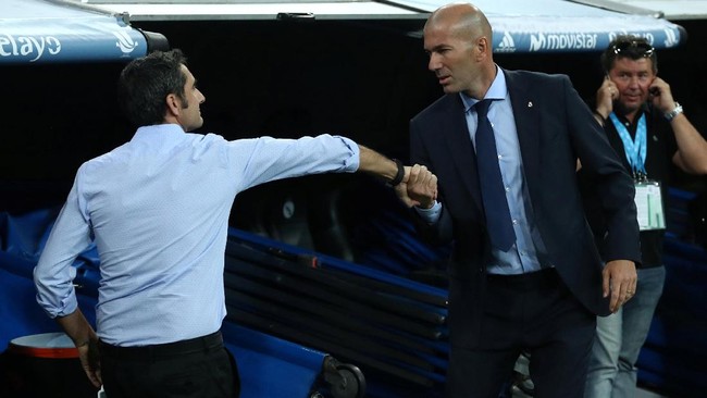 Kendati memiliki margin yang besar, pelatih Barcelona Ernesto Valverde yakin betul Real Madrid tak akan mudah melempar handuk.