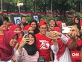 Rayakan HUT RI, Sri Mulyani Jajal Voli Hingga Panahan