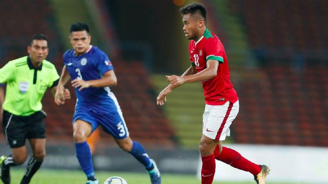 Winger Timnas Indonesia U-19 Saddil Ramdani meminta maaf atas kartu merah yang diterimanya pada laga semifinal Piala AFF U-18 melawan Thailand, Jumat (15/9).