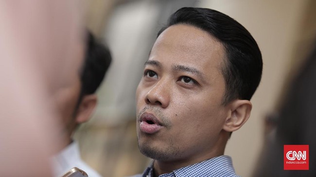 Acho tak akan meminta maaf kepada pengembang Apartemen Green Pramuka, atau menghapus blog pribadinya. Namun Acho akan memuat hak jawab pihak pengembang.
