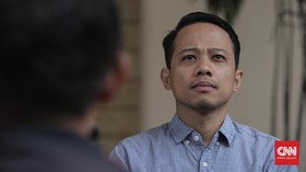 Profil Muhadkly Acho, Komika Tanjung Priok Dalang Agak Laen