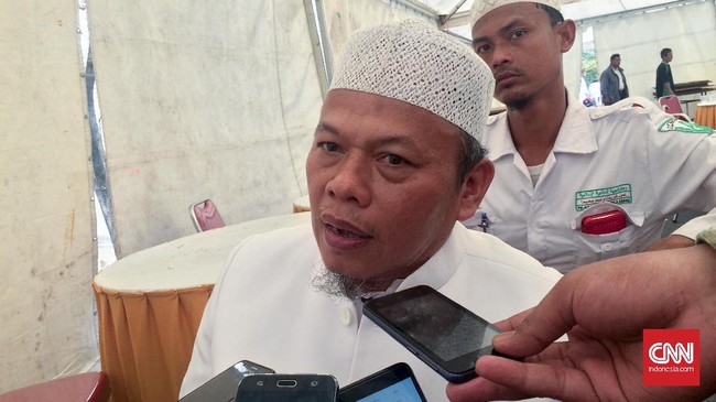 Tim 11 Ulama Alumni 212 membantah ada deal dukung atau mendukung Jokowi di Pilpres 2019 usai pertemuan di Istana Bogor akhir pekan lalu.