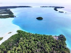 100 Pulau di Kepulauan Widi Maluku Utara Dilelang di Situs Asing!