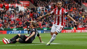 Arsenal Takluk 0-1 di Kandang Stoke City