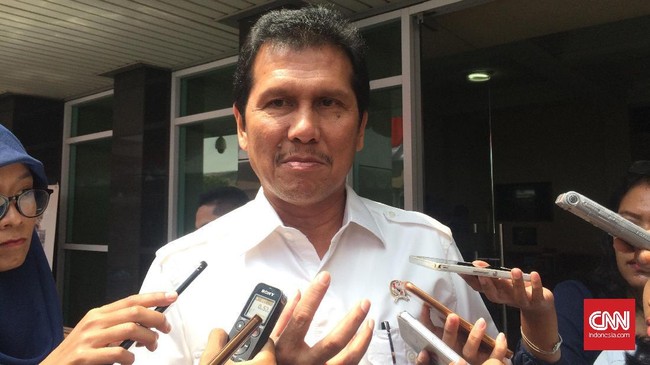 Menpan RB Asman Abnur menyatakan gaji ratusan juta rupiah yang diterima BPIP tidak berlebihan karena lembaga ini punya beban kerja tinggi dan tugas berat.