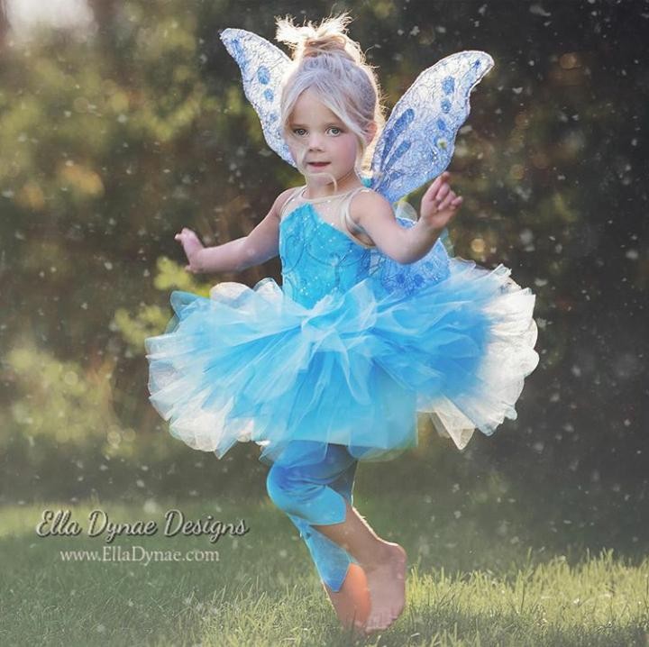 <span style="color: #222222; font-family: arial, sans-serif; font-size: 12.8px;">Kalau yang ini mirip Princess Elsa tapi versi </span><span class="il" style="color: #222222; font-family: arial, sans-serif; font-size: 12.8px;">peri</span><span style="color: #222222; font-family: arial, sans-serif; font-size: 12.8px;"> ya, Bun. </span><span style="color: #222222; font-size: 12.8px; font-family: sans-serif;">(Foto: Instagram/ @elladynae)</span>