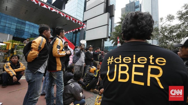 Dugaan suap yang dilakukan Uber terhadap kepolisian memunculkan wacana oleh Kemenhub untuk menghapus izin operasionalnya di Indonesia.