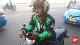 Gojek Apresiasi Larangan 'Nyetir' Sambil Pakai GPS