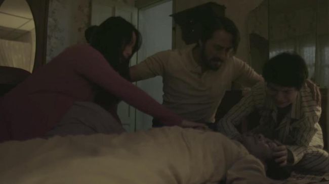 Film horor garapan ulang 'Pengabdi Setan' yang digarap oleh Joko Anwar bakal dipenuhi dengan denting lonceng penanda datangnya setan.