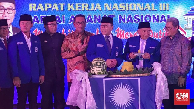 PAN menggandeng PolMark, lembaga milik Eep Saefulloh yang pernah menjadi konsultan politik Jokowi pada Pilpres 2014 dan Anies-Sandi pada Pilgub Jakarta 2017.