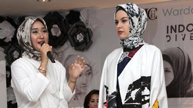 Hijab Dian Pelangi Jadi Sorotan di New York Fashion Week