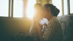 PUISI: Sajak untuk Mama