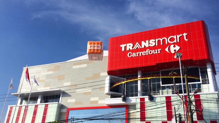 Hadir dengan tema dinosaurus yang digemari anak-anak dan juga dewasa, KidCIty dan Trans Studio Mini, menjadi ajang rekreasi keluarga