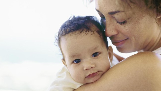 Ada permasalahan serius yang perlu menjadi perhatian para ibu, calon ibu, masyarakat, dan negara. Masalah itu adalah stunting. Masalah apa ini?