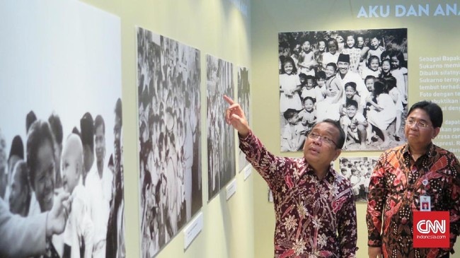 Mensesneg Pratikno menilai, banyak kemiripan antara Jokowi dan Sukarno dalam sejumlah sudut pandang.
