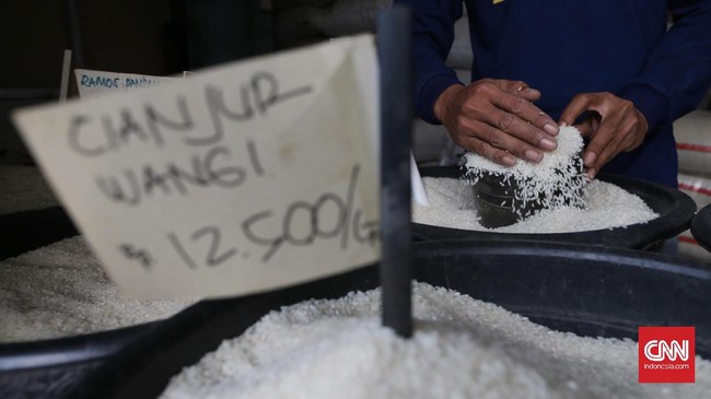 Menurut data BPS, komponen gejolak bahan pangan (volatile food) tercatat deflasi 0,53 persen dengan andil sebesar minus 0,11 persen terhadap inflasi bulanan.