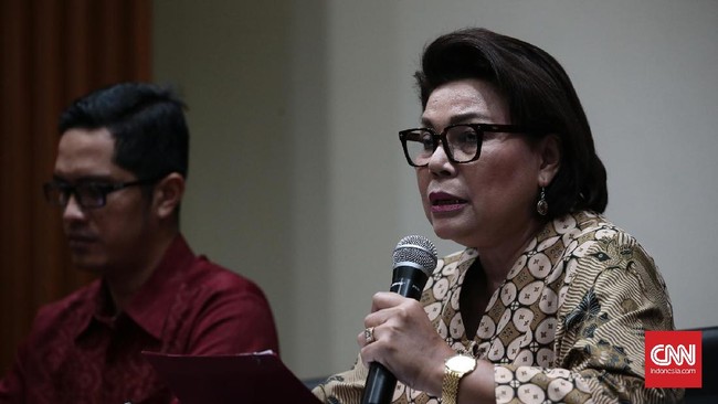 KPK mengamankan uang diduga untuk menyuap Bupati Nganjuk sebesar Rp298 juta. Suap diduga terkait kebijakan rotasi dan rekrutmen pegawai.