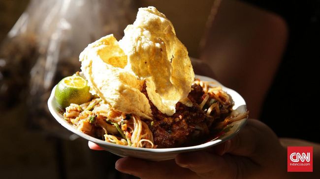 Rujak Thai Pu Ji, Camilan Idola Masyarakat Singkawang