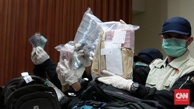 Kronologi OTT Anak Buah Menhub hingga Bongkar 33 Tas Uang