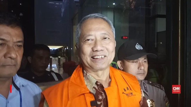 Eks Dirjen Hubla Antonius Tonny Budiono menyebut ada satu perusahaan terkait Setnov ikut garap proyek di Kemenhub.