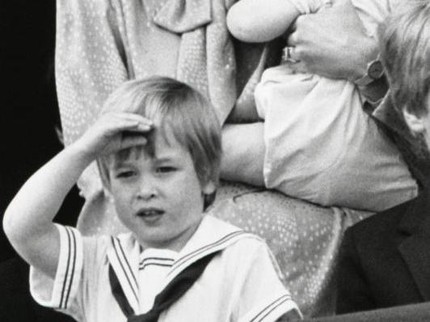 Throwback! Kedekatan Pangeran Harry Kecil dengan sang Bunda, Putri Diana