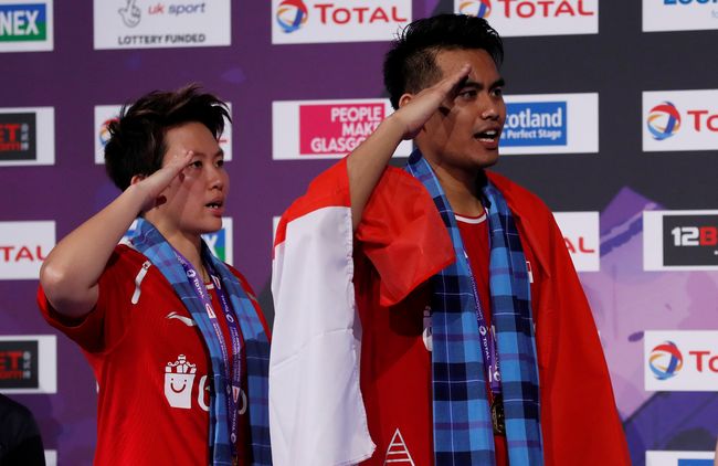 Jatuh Cinta yang Berulang pada Liliyana Natsir
