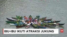 Atraksi Jukung Meriahkan Banjarmasin