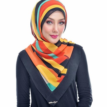 Pernikahan Laudya Cynthia Bella Retak? Eks Istri Engku Emran Buka Suara