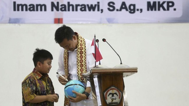 Menpora Imam Nahrawi mengatakan atlet adalah sosok kebanggaan sebuah negara, terutama jika mampu mengharumkan nama negara di sebuah ajang internasional.