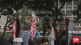 Pemerintah Tunda Sejumlah Proyek Pembangkit Gas