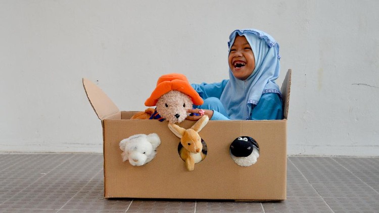 'TK digital' digagas oleh bunda yang satu ini untuk menularkan konsep bermain sambil belajar yang menyenangkan.