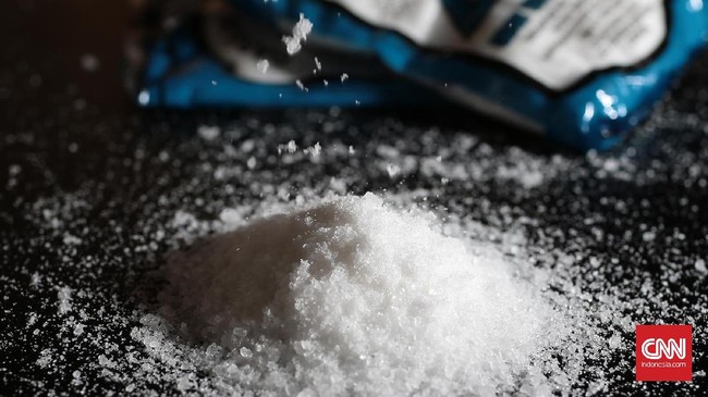 Pengusaha makanan dan minuman meminta kepada pemerintah untuk menambah impor garam industri sebanyak 250 ribu ton lagi.