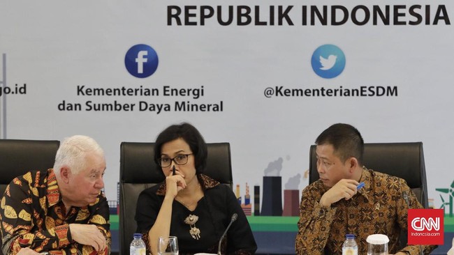 Jaminan itu diberikan, sepanjang Freeport segera mengganti statusnya menjadi Izin Usaha Pertambangan Khusus (IUPK).