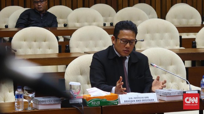 Pansus akan mengkonfrontasi Dirdik dan pimpinan KPK  soal 'geng' di penyidik KPK dan pertemuan penyidik dengan tersangka Miryam S. Haryani.