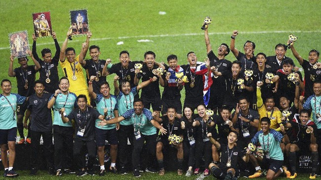 FOTO: Nasib Nahas Timnas Malaysia Keok di Final