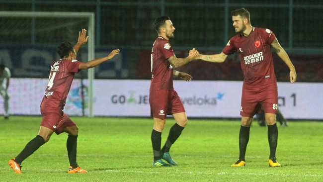 PSM Makassar secara mengejutkan unggul 1-0 atas Home United pada babak pertama laga perdana Grup H Piala AFC 2019 di Stadion Jalan Besar, Rabu (27/2).