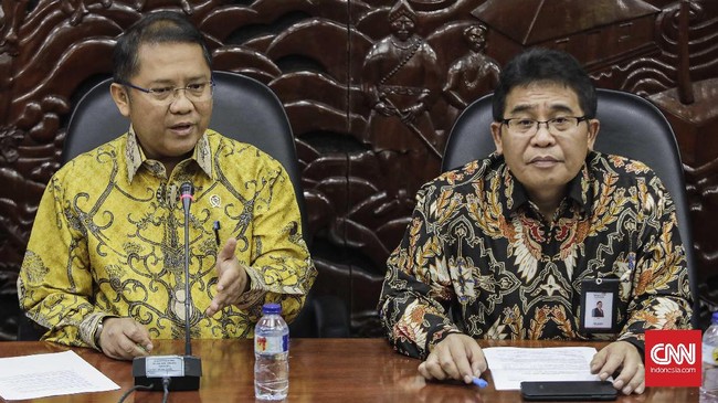 Dua bos Telkom kompak menyatakan belum mengetahui keberadaan status satelit Telkom 1 saat ini.