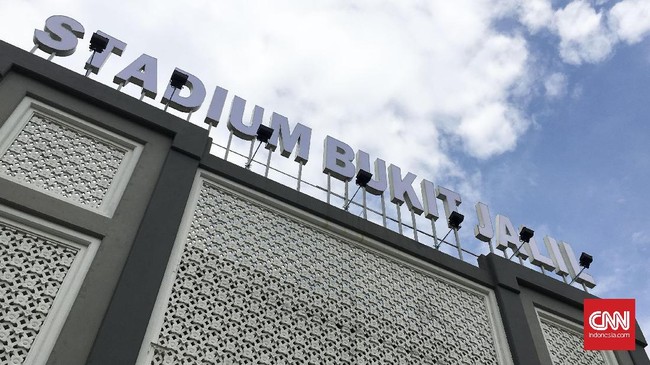 Wasit dan kualitas rumput Stadion Bukit Jalil yang digunakan untuk pertandingan Malaysia vs India pada Turnamen Merdeka Malaysia 2023 mendapat kritik keras.