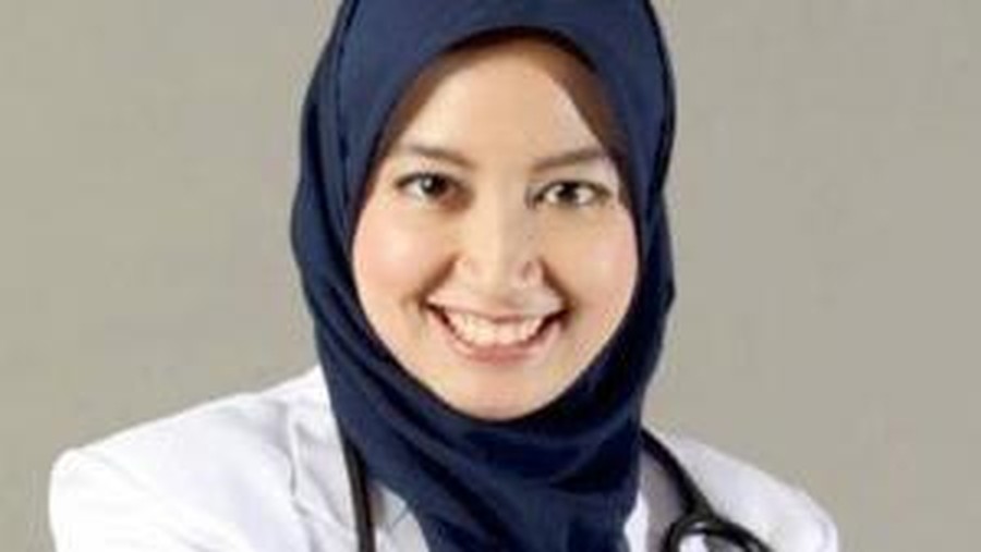 Dokter cantik