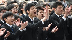 Hari Pertama Sekolah, Jepang Jaga Siswa Agar Tak Bunuh Diri